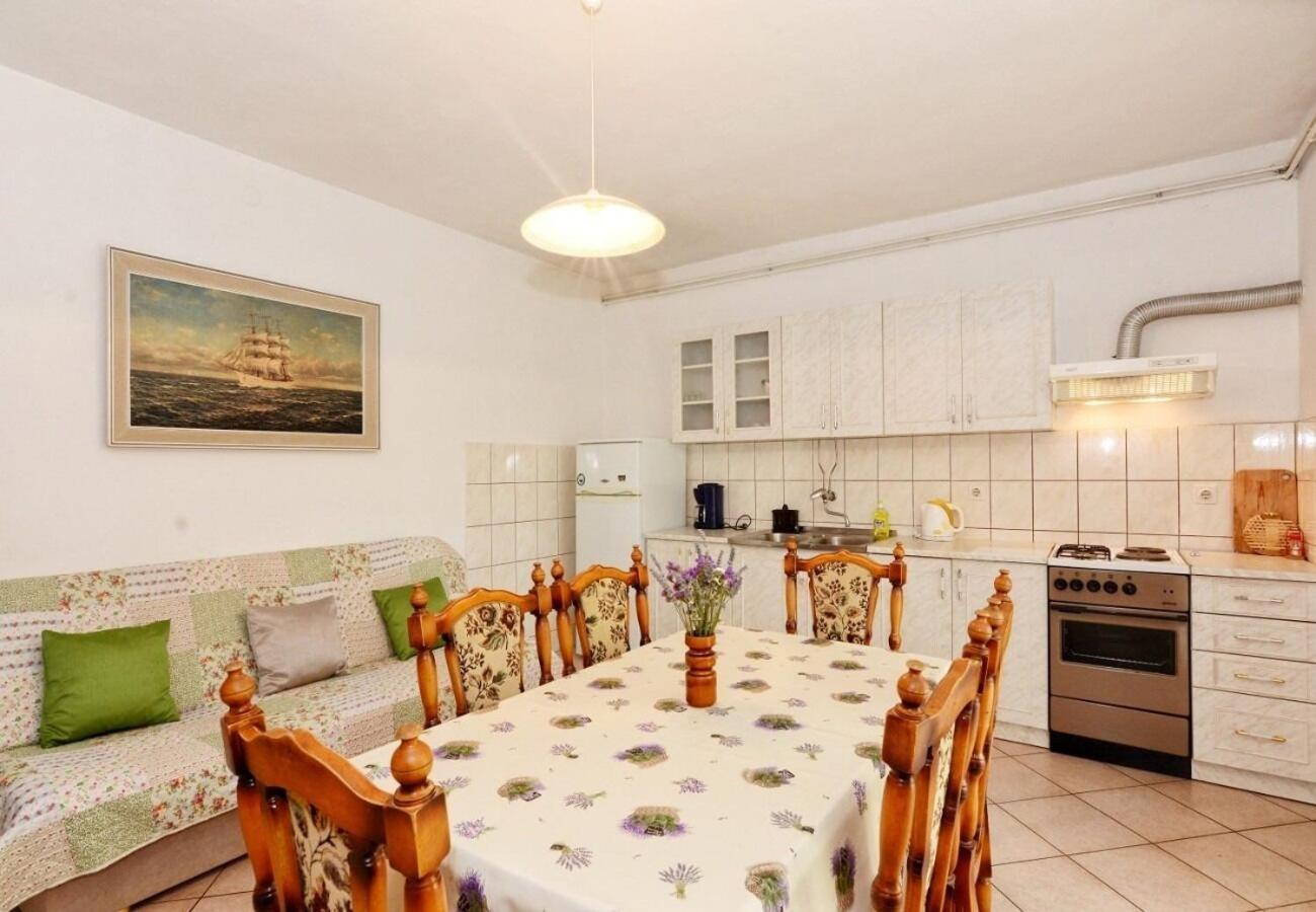 Apartments Snjeza Vodice Luaran gambar